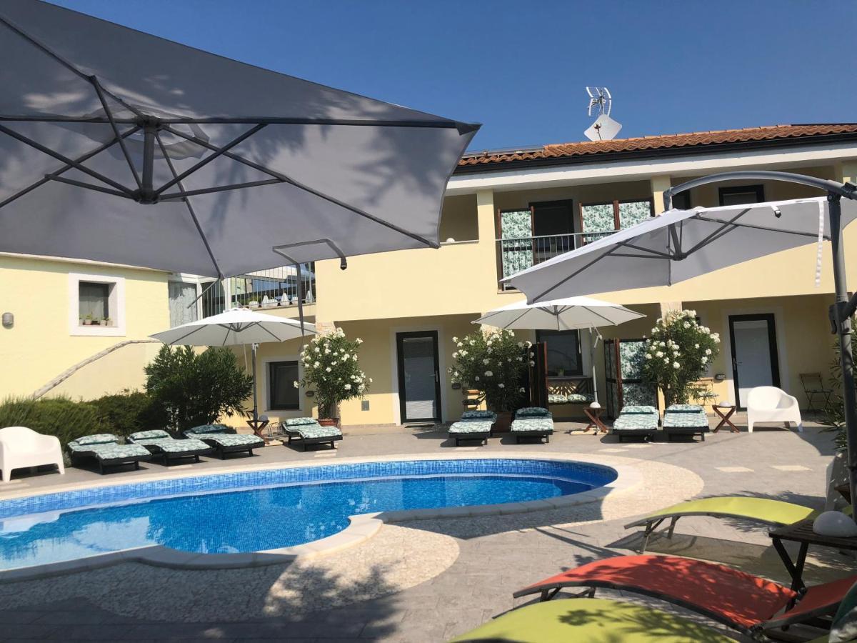Rasopasno Elicriso Resort المظهر الخارجي الصورة