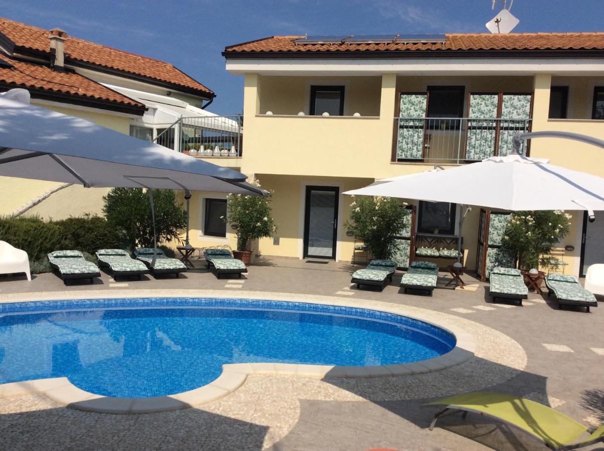 Rasopasno Elicriso Resort المظهر الخارجي الصورة